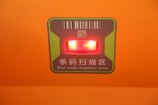 カメラ付き研究室用ツール保管ロッカー